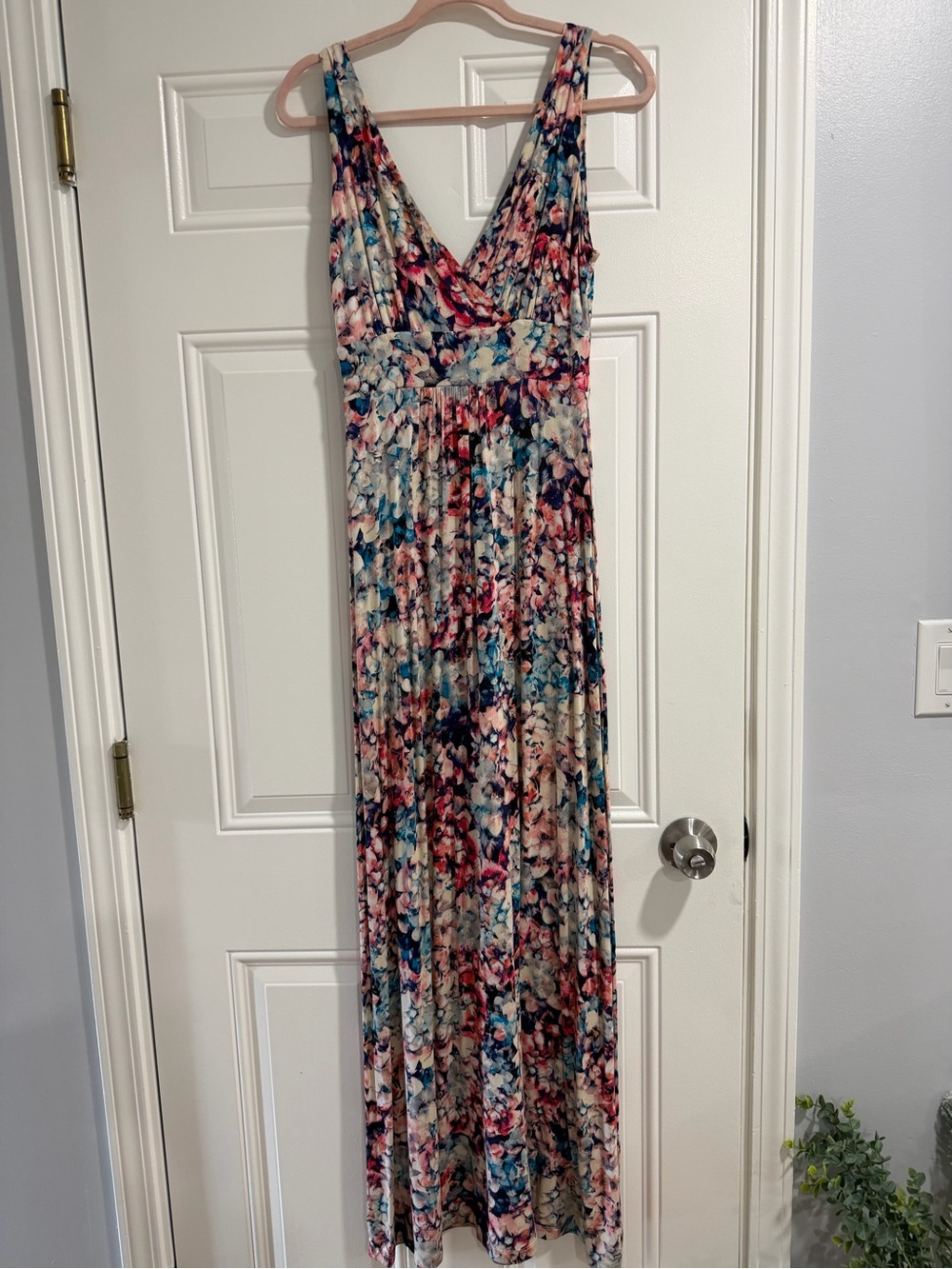 Cynthia Rowley Floral V-Neck Sleeveless Maxi Dress in Cream, Blue, Pink